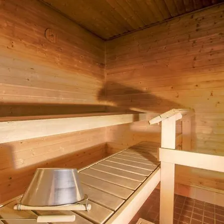 Vila Vip-tahko 1 *