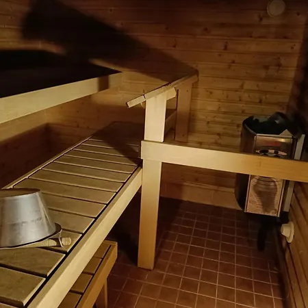 Vip-tahko 1 Βίλα